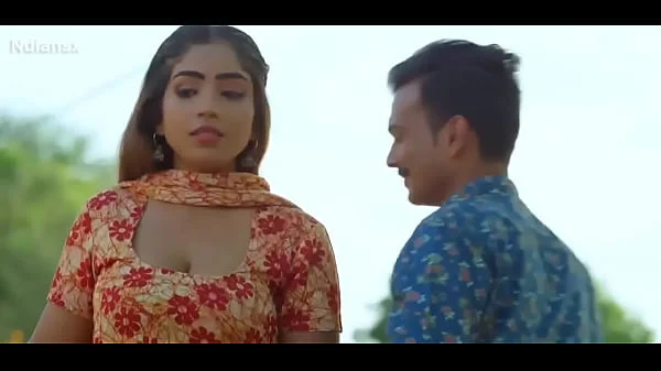 गांव की लड़की साइकिल चलाते हुए चोदा और दोस्तो ने पकड़ा