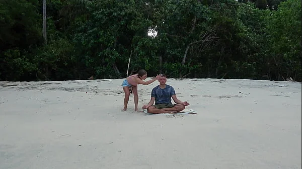 Meditation on the beach! Sloppy Blowjob from stranger girl!