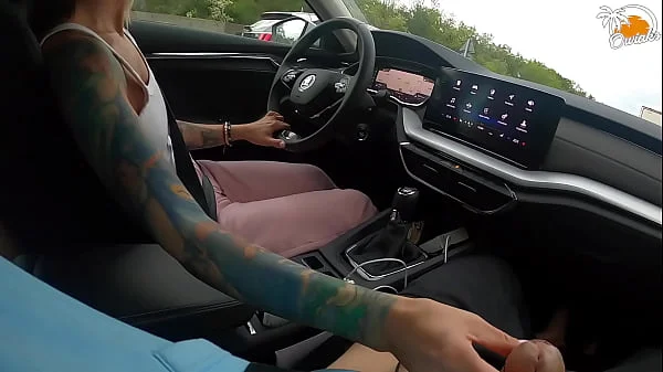 Wife gives amazing handjob while driving a car!