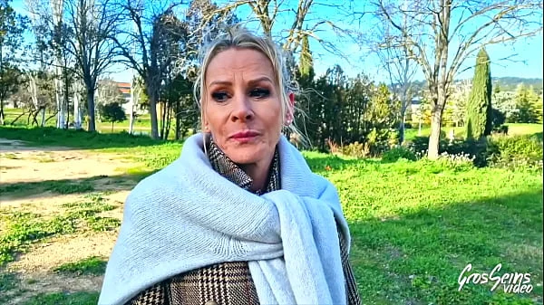 Victoria, 47ans, la milf aux seins très goûteux