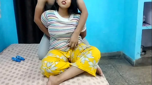 Cute girl sexy boobs इतनी सुंदर लड़की को देख के मुझ से रहा नहीं गया xxxsoniya