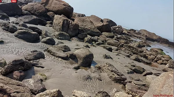 FUI NA PRAIA COM MEU AMIGO  E ACABEI TRANSANDO COM ELE ( video completo xvideos RED) Lipe Louco