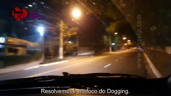 Fui na praça da putaria com o corno e dois carros me seguiram, resolvemos fazer uma brincadeira gostosa. - Dogging 7 - Parte 1/2 - Cristina Almeida