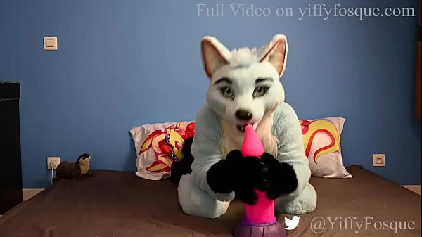 Yiffyfosque Murrsuit with Huge Toys