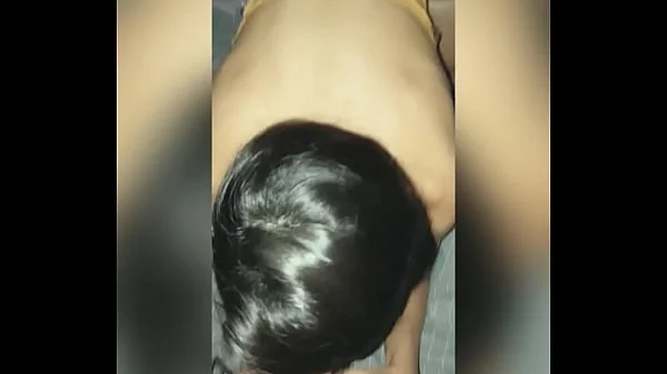 Sexo de TRES en una FIESTA! Se la COGIERON Entre DOS AMIGOS! TRÍO AMATEUR en una FIESTA de la ESCUELA! Una Chava Mexicana se Puso CALIENTE en una FIESTA Después de Tomar y se la COGEN Entre Dos Amigos! Two Dicks One Girl!(COMPLETO)