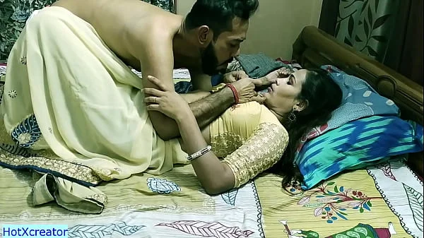 Beautiful Indian bengali bhabhi having sex with loan agent! Best Indian web series sex