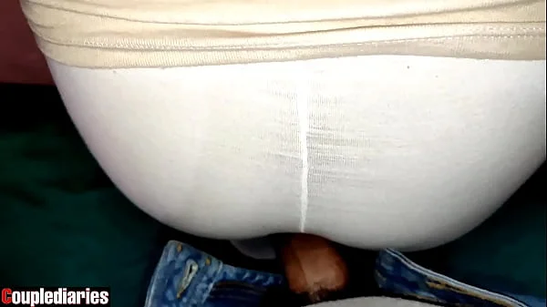 flashing dick & rubbing on her ass in train