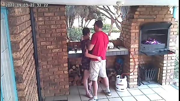 Spy camera : couple caught fucking on the porch of the nature reserve